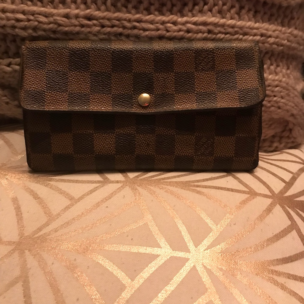 Louis Vuitton Damier Ebene Wallet